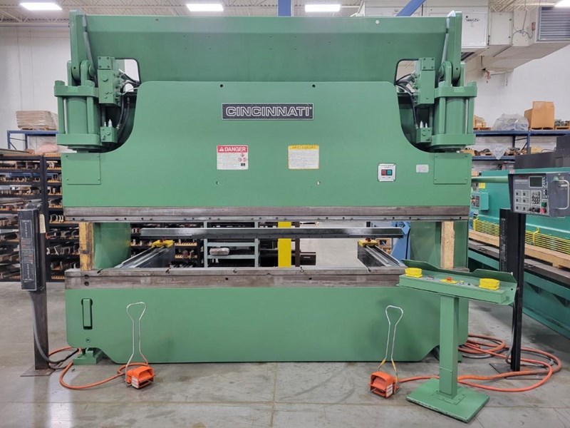 1998 Cincinnati 175CB II 12 X 175 Ton CNC Hydraulic Press Brake