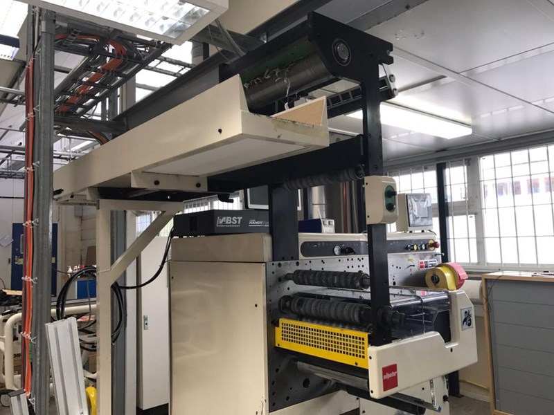 Nilpeter MO 3300 with APS, Chiller, Flexo, UV | pressXchange