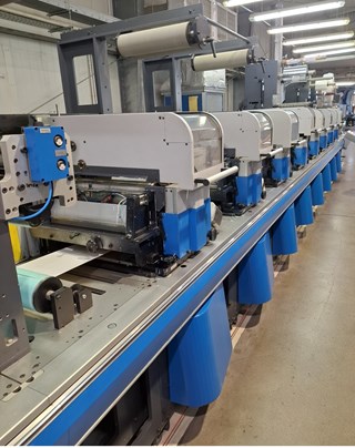 IWASAKI TR2 4 330 | pressXchange