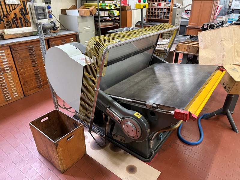 Young Shin YoungShin YT 1040 NCS | pressXchange