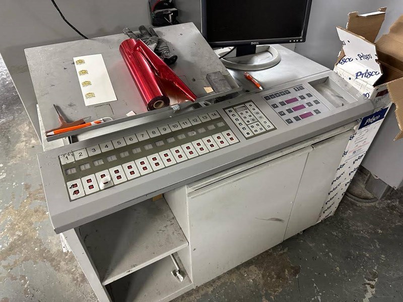 Hamada 552 HIRC with coater & console with monitor | pressXchange