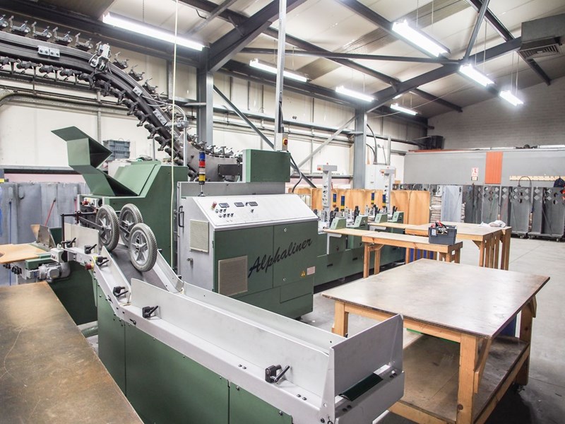 Muller Martini Mailroom incorporating a ALPHALINER inserting system