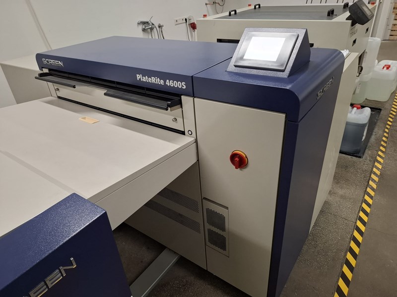 かず atmos x adidas ZX 8000 Mash Up ID9448 Release Date + Where