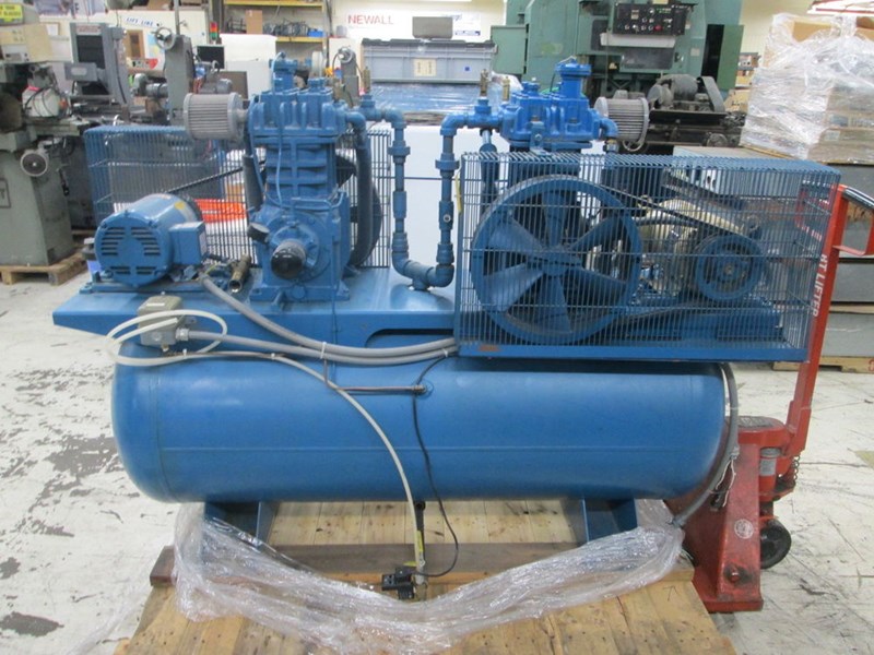 Quincy 325 120 Gallon 5Hp High Pressure Dual Pump Compressor W/Auto ...