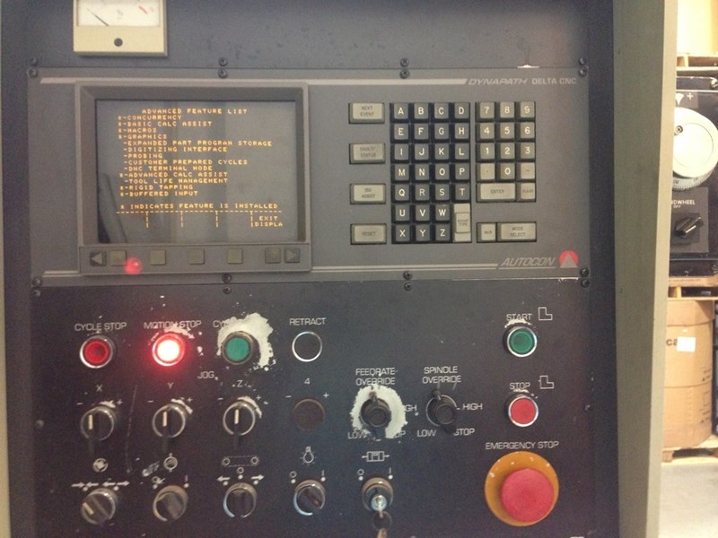Tree VMC800 3-Axis CNC Machining Center 23v New Spindle, Good