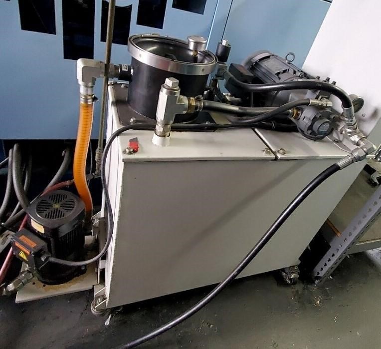 Matsuura MX330 5Axis VMC 2016, with Fanuc 31i CNC Control, 60 Tool