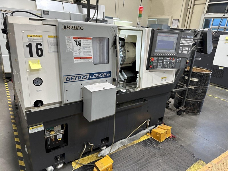 Okuma Genos L250E-EX 500 Horizontal CNC Lathe 2017 equipped with 8
