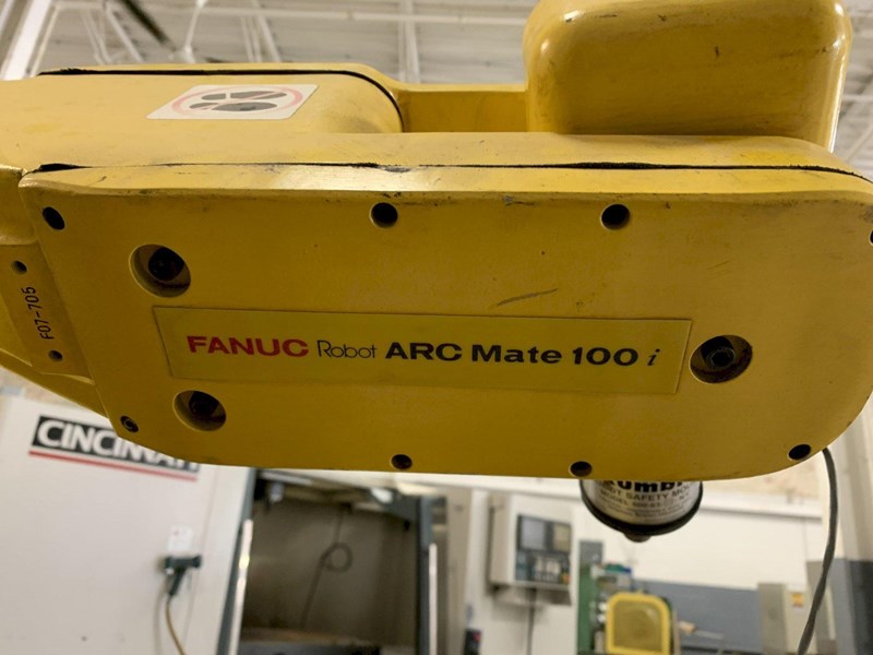 Fanuc Robot EE-4707-300 R-J3iB MATE120V Assembly – NTC Tech