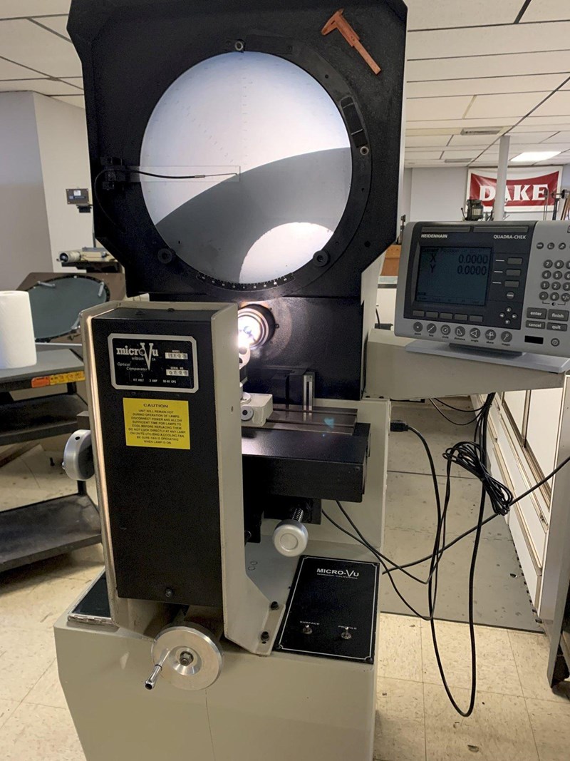 Micro Comparator 14