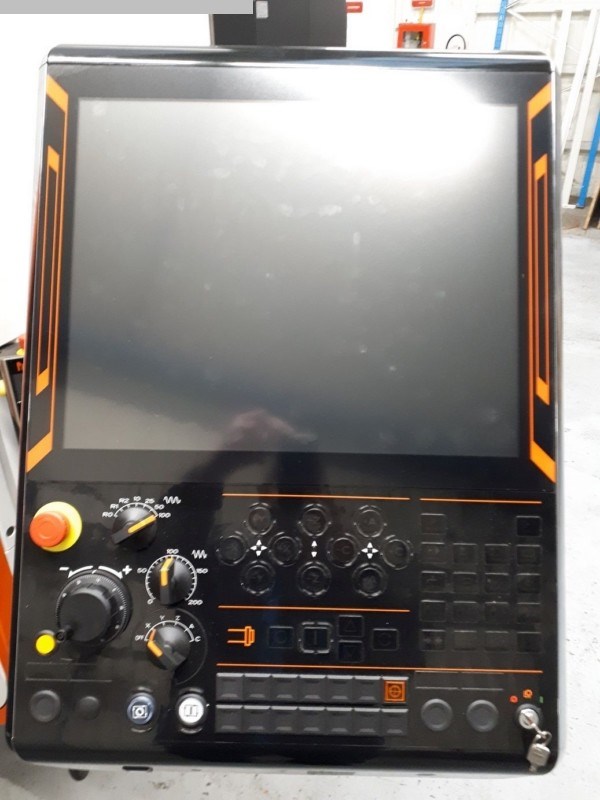 Machining Center - Universal Mazak Variaxis I 800 | pressXchange