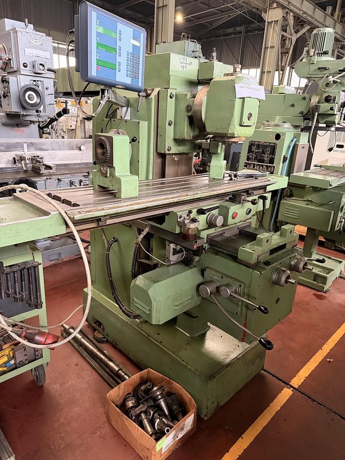 Universal Milling Machine CMB | pressXchange