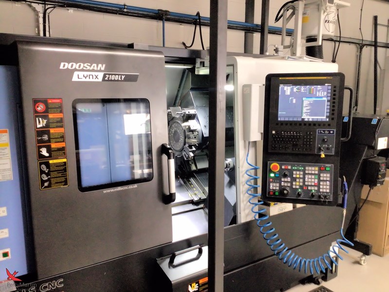 y. ページ Lynx 2100LSYB - Products - DN Solutions