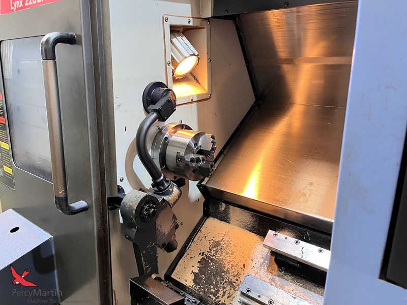 Doosan Lynx 220LM 2010 | pressXchange