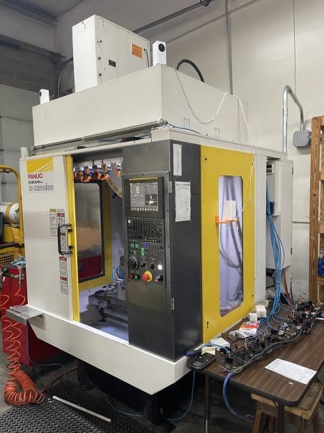 FANUC ROBODRILL A-D21MiB5 5-AXIS CNC DRILL TAP VERTICAL MACHINING ...