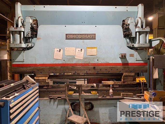 Cincinnati 230 Ton AF x 12 CNC Hydraulic Press Brake pressXchange