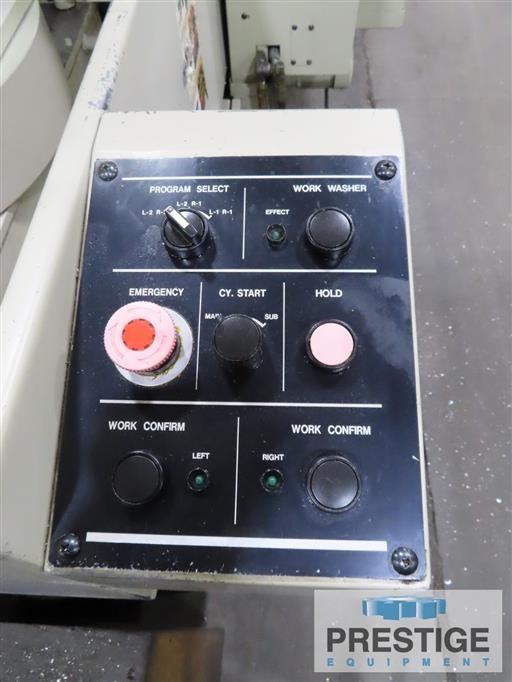 Mitsui Seiki HU80A 5-Axis CNC Horizontal Machining Center