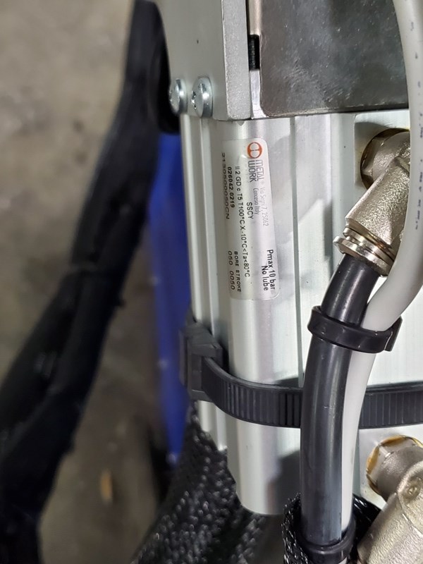 P.E.I-POINT SPOT WELDER | pressXchange