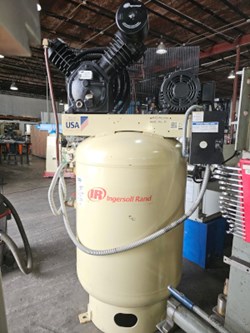 Campbell Hausfeld Model FL-3102 3/4Hp 115 Volt 1Ph Piston Type Air