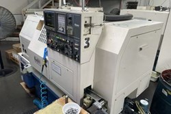 MIYANO LZ-02R CNC 3-AXIS CHUCKER WITH ROBOTIC LOADING AND LIVE