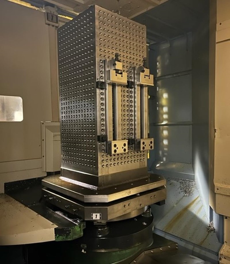 pinponpanです Amazon.com : Chapin 61808 4-Gallon Pre-Treat and Ice Melt Backpack