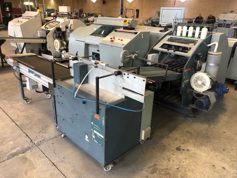 Mecca Machine Meccanotecnica sewing line Multiplex | pressXchange