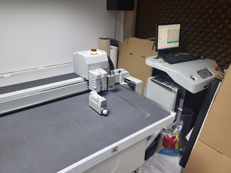 Kongsberg Kongsberg i XE10 Flatbed cutting table | pressXchange