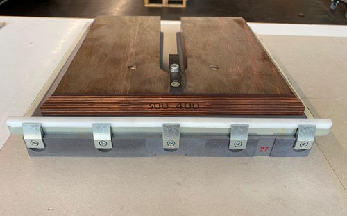 KOLBUS Cutting Table No. 27 for HD 13X / 14X / 15X (no. 12155527)