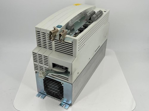 LENZE Servo Inverter type EVS9326-ESV004