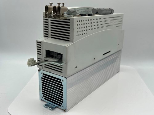 LENZE Servo Inverter type EVS9324-ESV004 (no. 0056.3553)